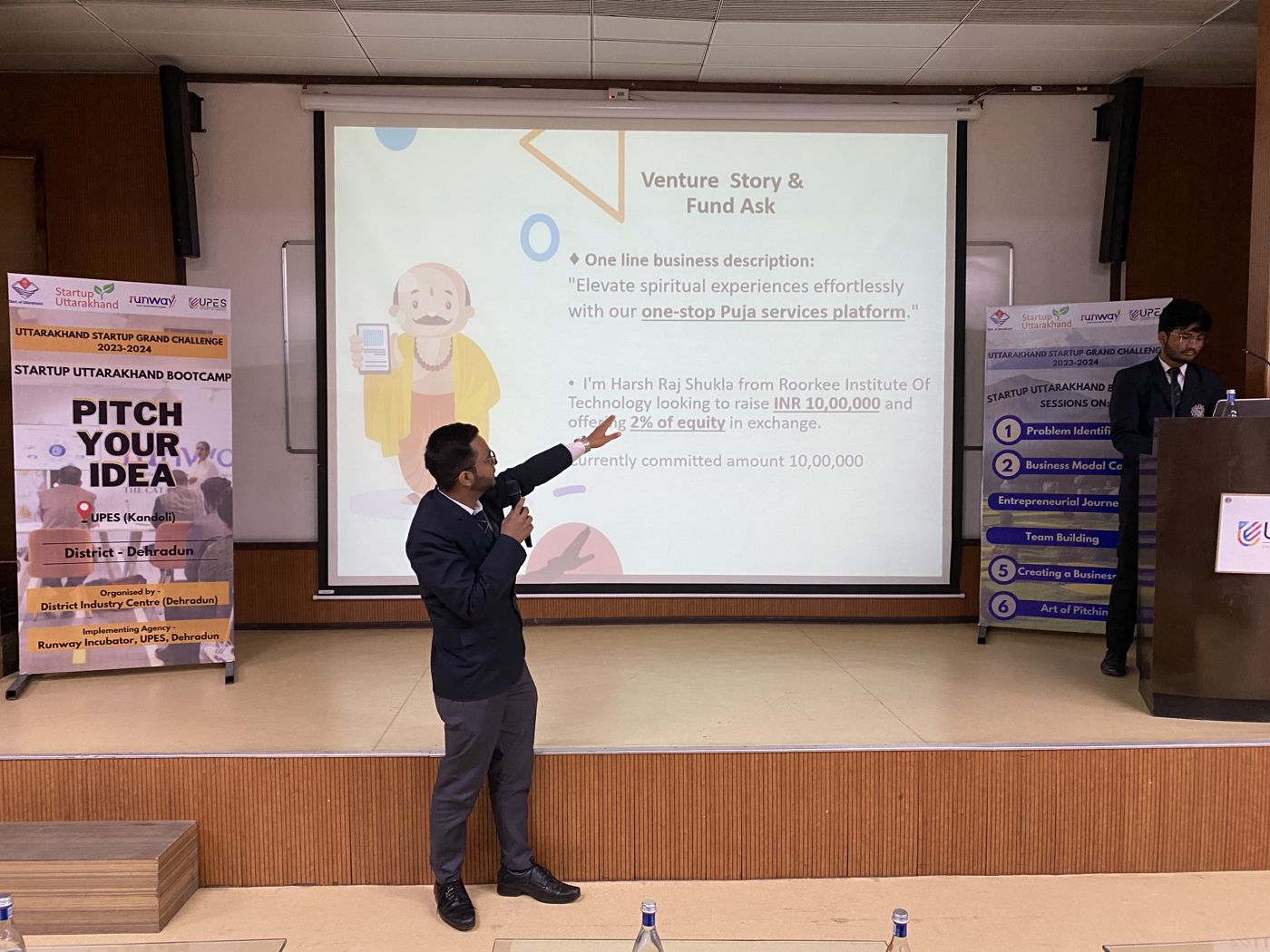 Harsh pitching on stage at TiEcon Dehradun 2024